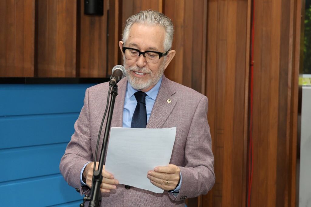 2025_12_04_02_13_17_65778088-16aa-4b1b-9a44-972e00d6fdce