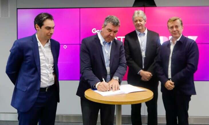 Assinatura-MoU-com-Google-Foto-Saul-Schramm-SecomMS-7-e1764887856423-730x438-1