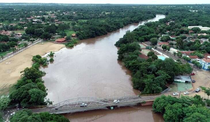 Cheias-do-Rio-Aquidauana-Foto-Saul-Schramm-1-730x425-1