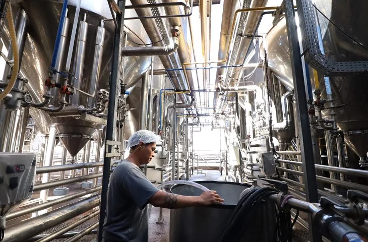 Fabrica-Bamboa-Emprego-Industria-Foto-Alvaro-Rezende-5-730x480-1
