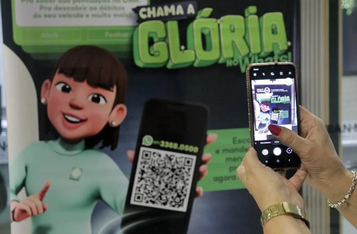 QRcode-gloria-3-mai25-foto-rachid-waqued-730×480-1 QRcode-gloria-3-mai25-foto-rachid-waqued-730x480-1